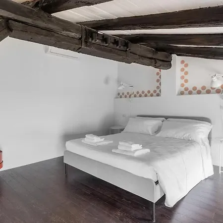 Appartement Mansarda Via Dell'oro, A Due Passi Da Piazza Maggiore Bologna